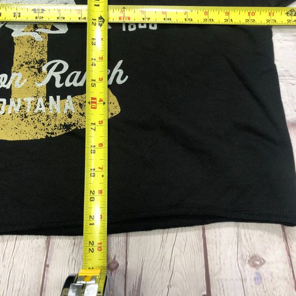 Yellowstone Women Dutton Ranch Sweatshirt Size XL Extra Large Black M100 -22 - Picture 3 of 9